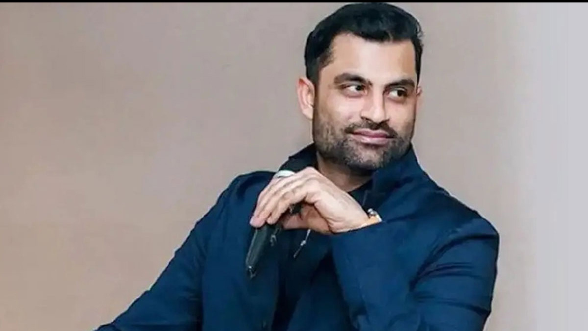 বাংলাদেশ ক্রিকেট বোর্ডের (বিসিবি)&nbsp;অ্যাডহক কমিটির প্রধান&nbsp;হিসেবে দায়িত্ব পেয়েছেন তামিম ইকবাল। এই সিদ্ধান্ত ঘিরে ক্রিকেট অঙ্গনে শুরু হয়েছে আলোচনা-সমালোচনা।&nbsp;আপনি কি মনে করেন&nbsp;তামিম ইকবাল এই নতুন দায়িত্ব পালনে&nbsp;সফল হবেন?
