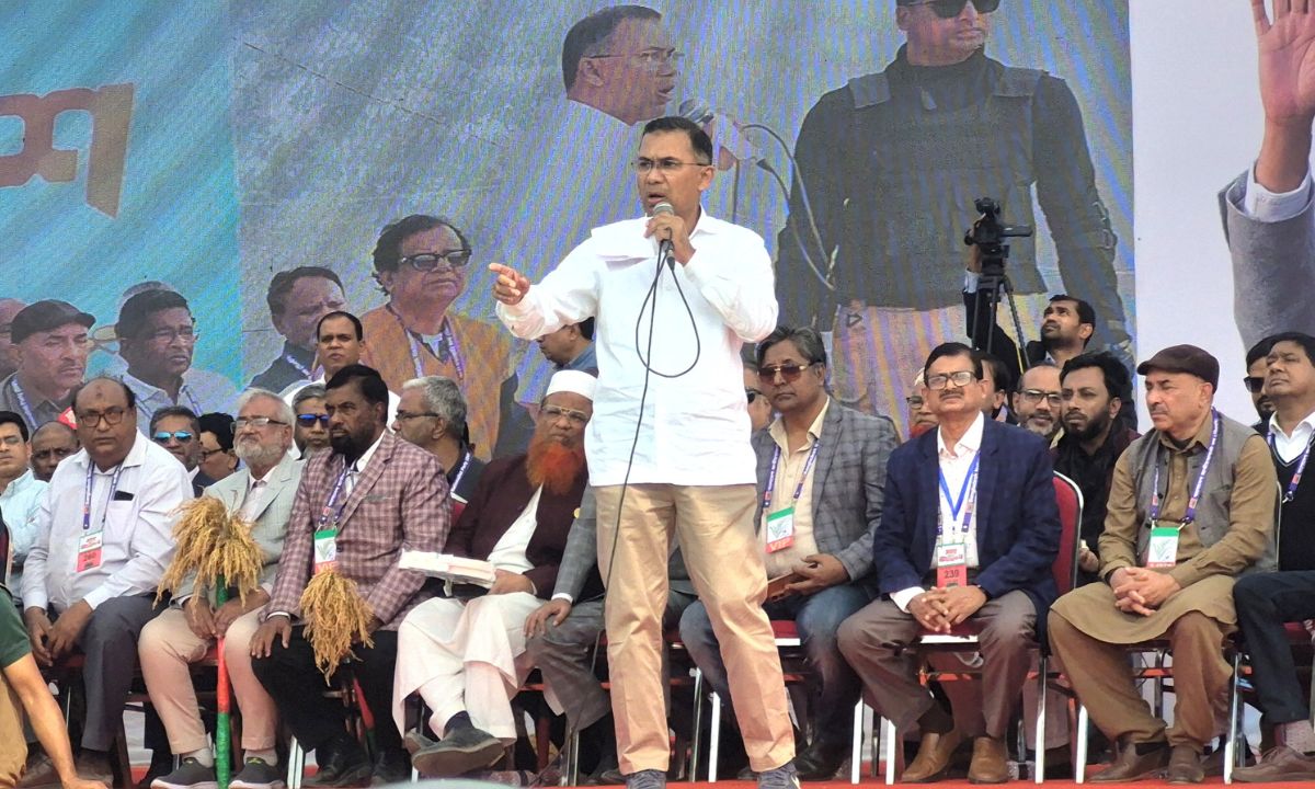 বক্তব্য দেন বিএনপির চেয়ারম্যান তারেক রহমান। ছবি : রূপালী বাংলাদেশ
