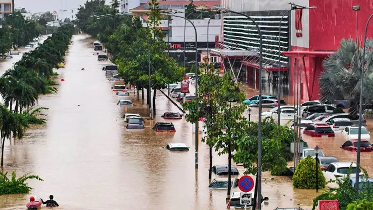 ভিয়েতনামে ভয়াবহ বন্যা।  ছবি- সংগৃহীত