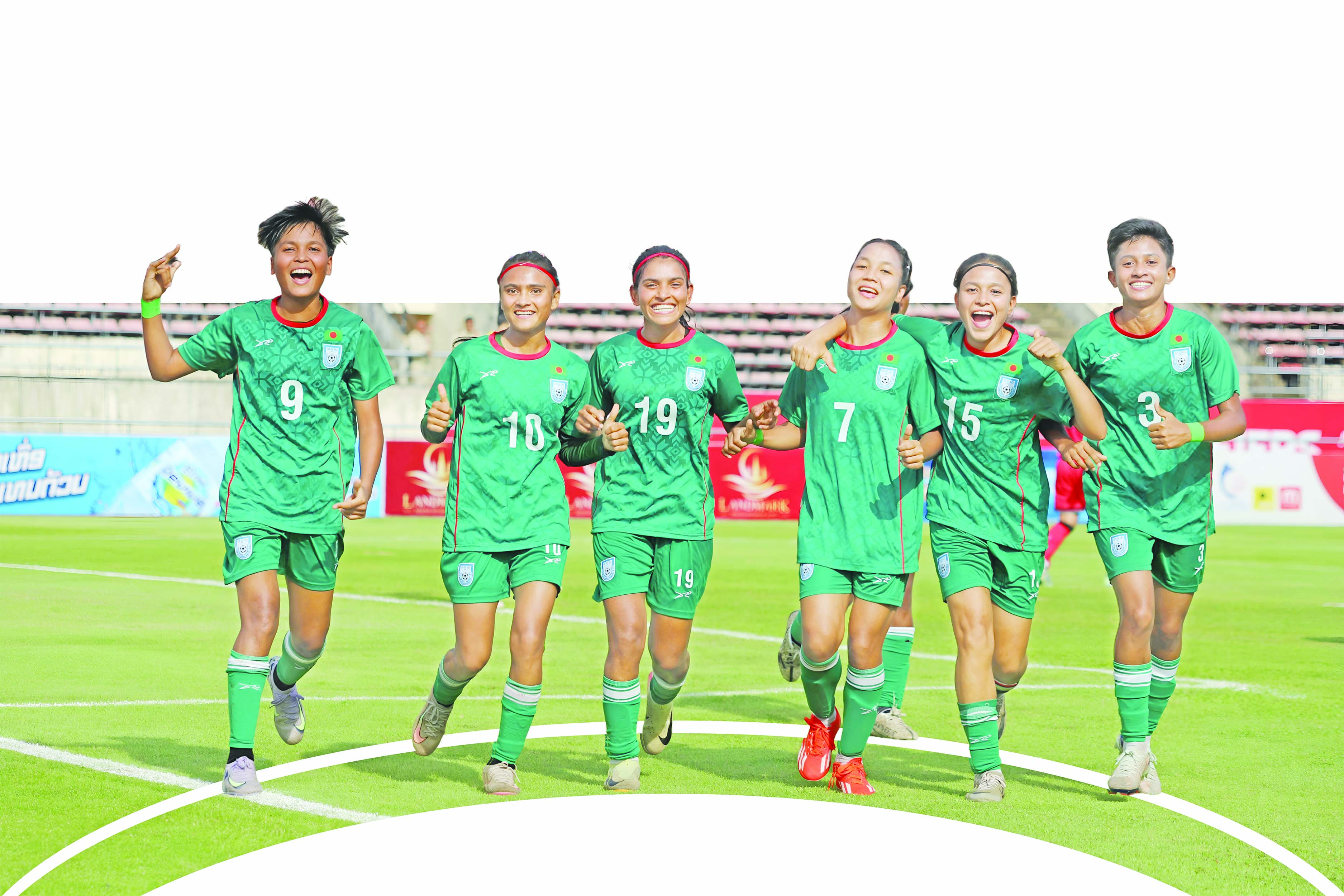 নারী ফুটবলের অভূতপূর্ব সাফল্যময় অগ্রযাত্রা