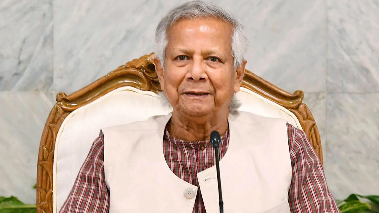 আসন্ন ত্রয়োদশ জাতীয় সংসদ নির্বাচন জাতির কাছে ইতিহাস হয়ে থাকবে বলে জানিয়েছেন অন্তর্বর্তী সরকারের প্রধান উপদেষ্টা অধ্যাপক ড. মুহাম্মদ ইউনূস। আপনিও কি তাই মনে করেন?