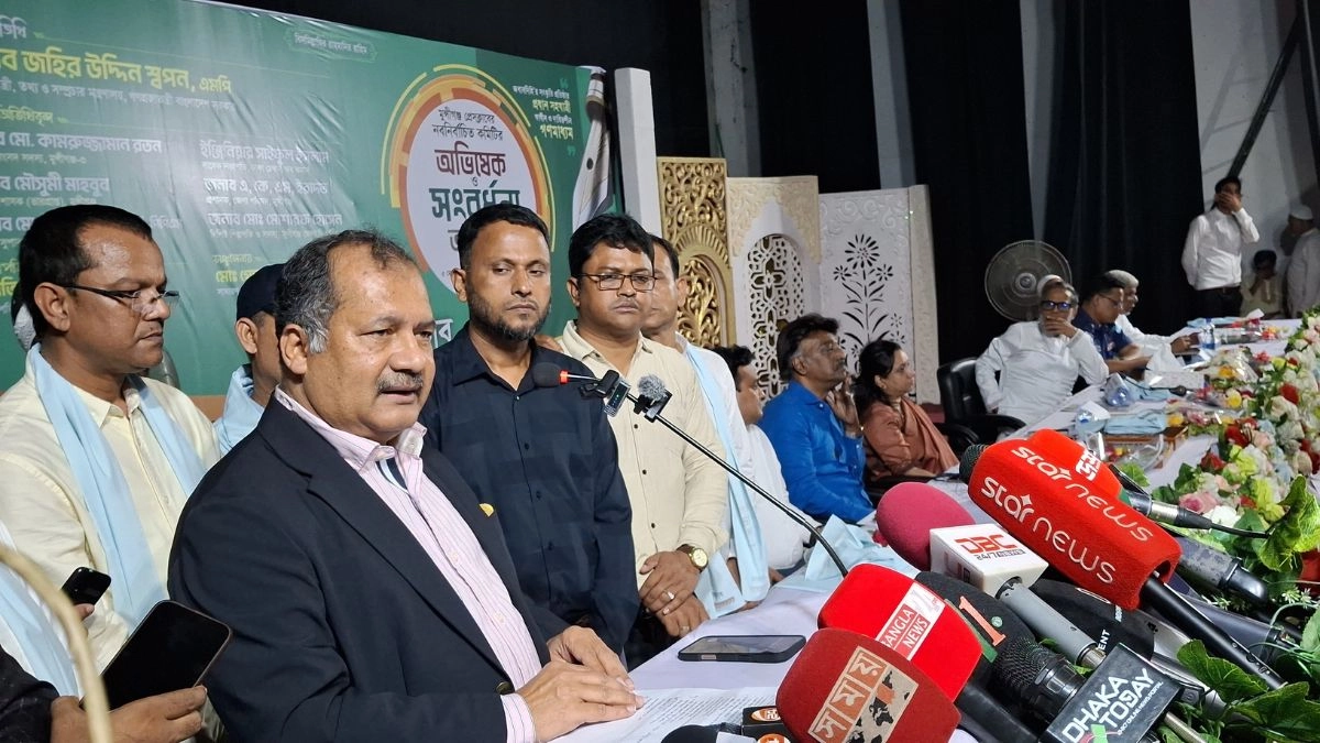 তথ্য ও সম্প্রচারমন্ত্রী মো. জহির উদ্দিন স্বপন