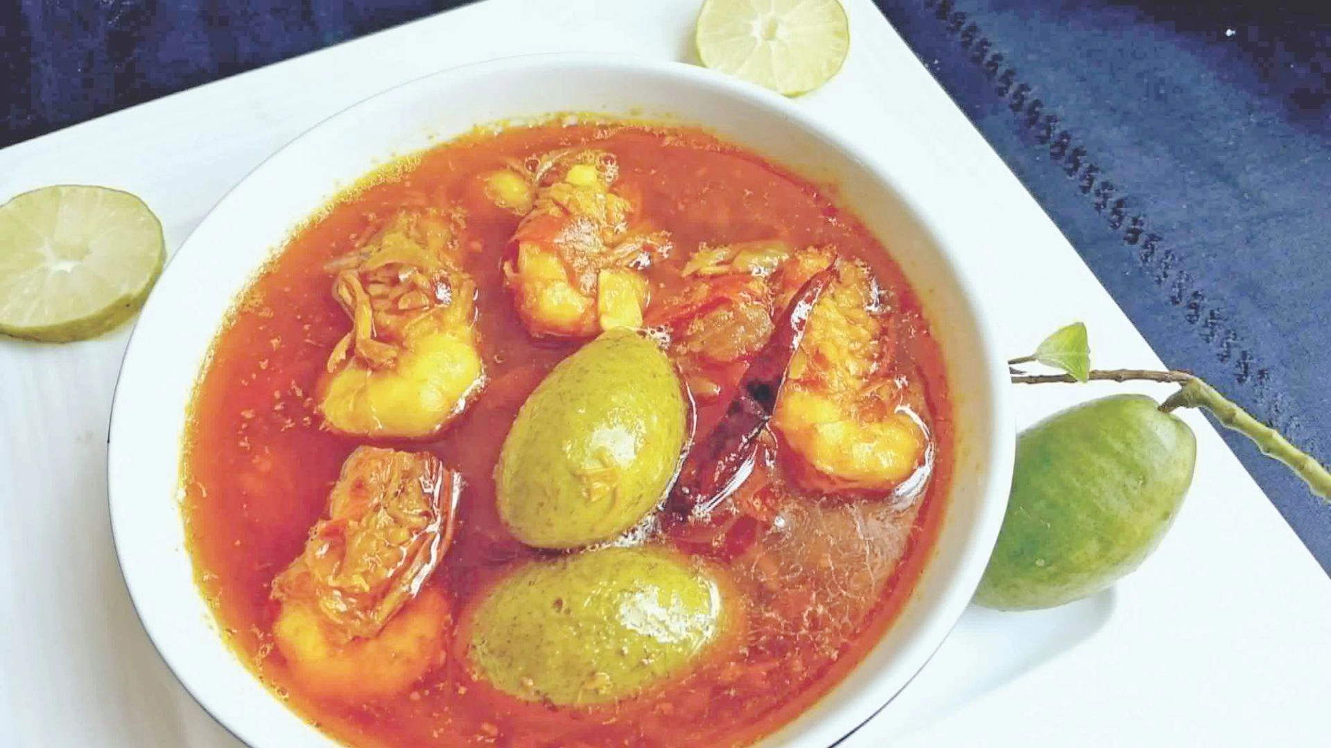 জলপাই চিংড়ির টেঙ্গা ঝোল