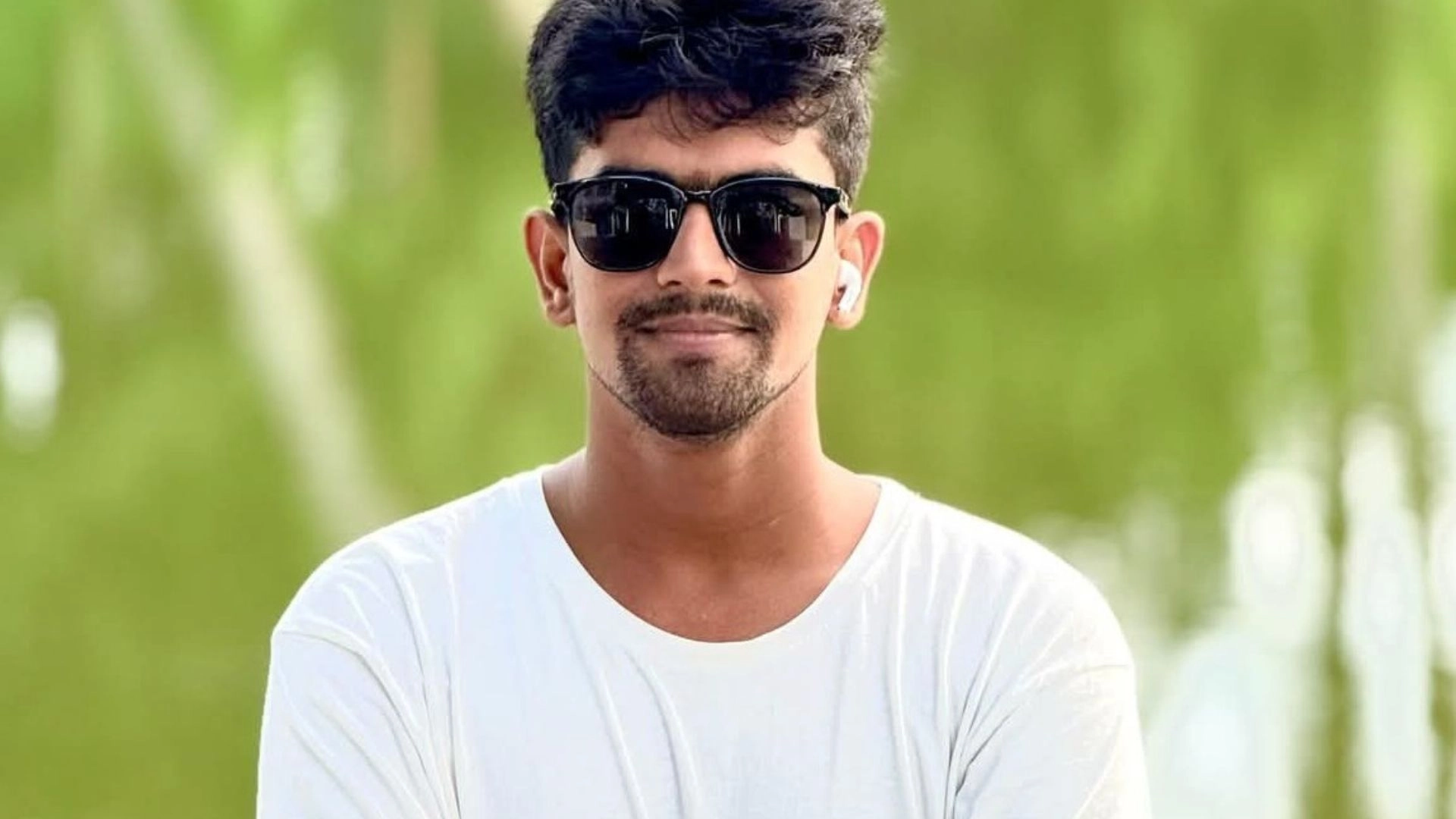 ছাত্রদল নেতা পরিচয়ে চাঁদা  দাবি, গণধোলাই