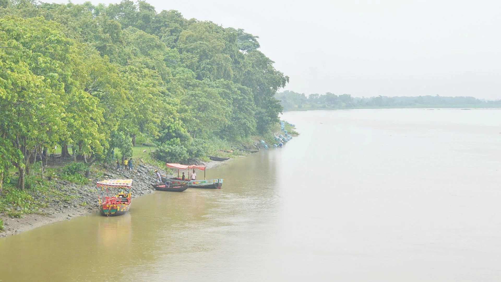 যেখানে নদী, পাখি   প্রকৃতি একাকার