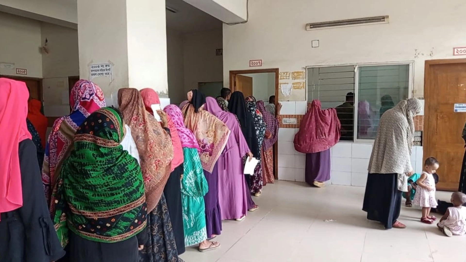 ২৫০ শয্যার ভবনে নেই  ৫০ শয্যারও জনবল