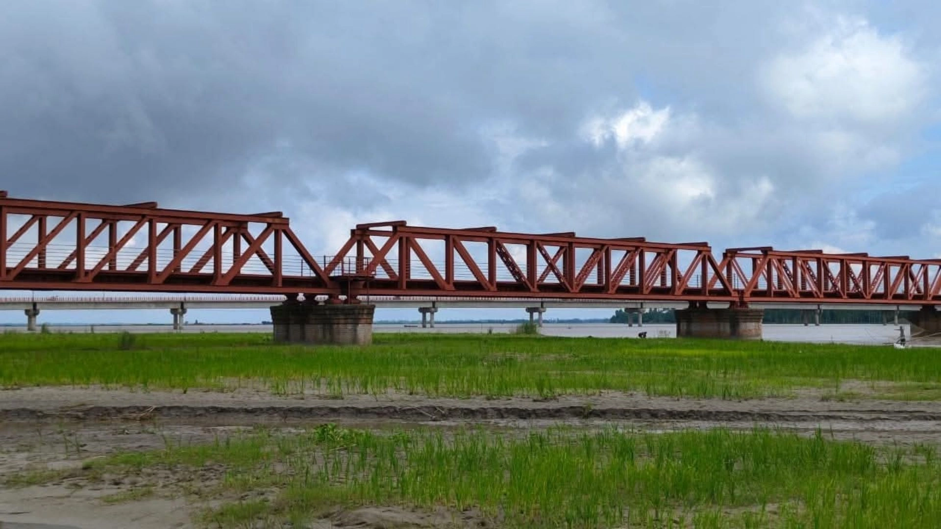 তিস্তাপাড়ে তীব্র পানি সংকট-অনিশ্চয়তা