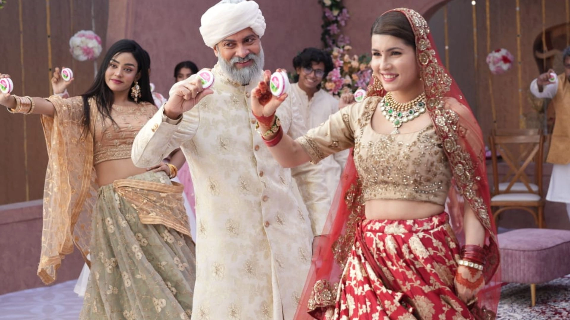 শাকিব খানের সঙ্গী হয়ে উচ্ছ্বসিত প্রিয়াঙ্কা