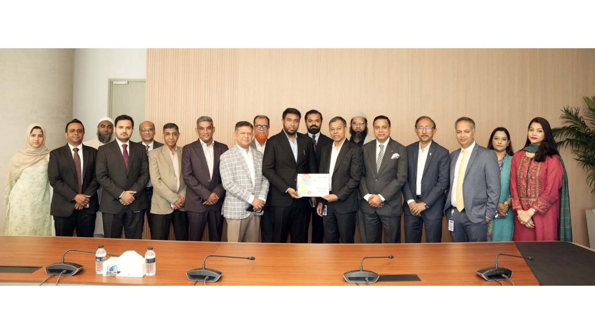 অ্যারিস্টো আই হসপিটালকে কাস্টমাইজড এমপ্লয়ি ব্যাংকিং সেবা দেবে ব্র্যাক ব্যাংক