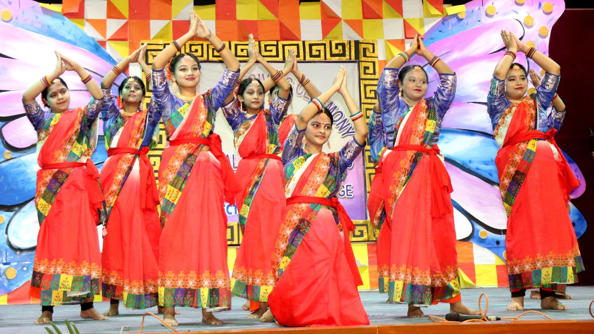 মাইলস্টোন স্কুল অ্যান্ড কলেজে বার্ষিক পুরস্কার বিতরণী ও সাংস্কৃতিক অনুষ্ঠান