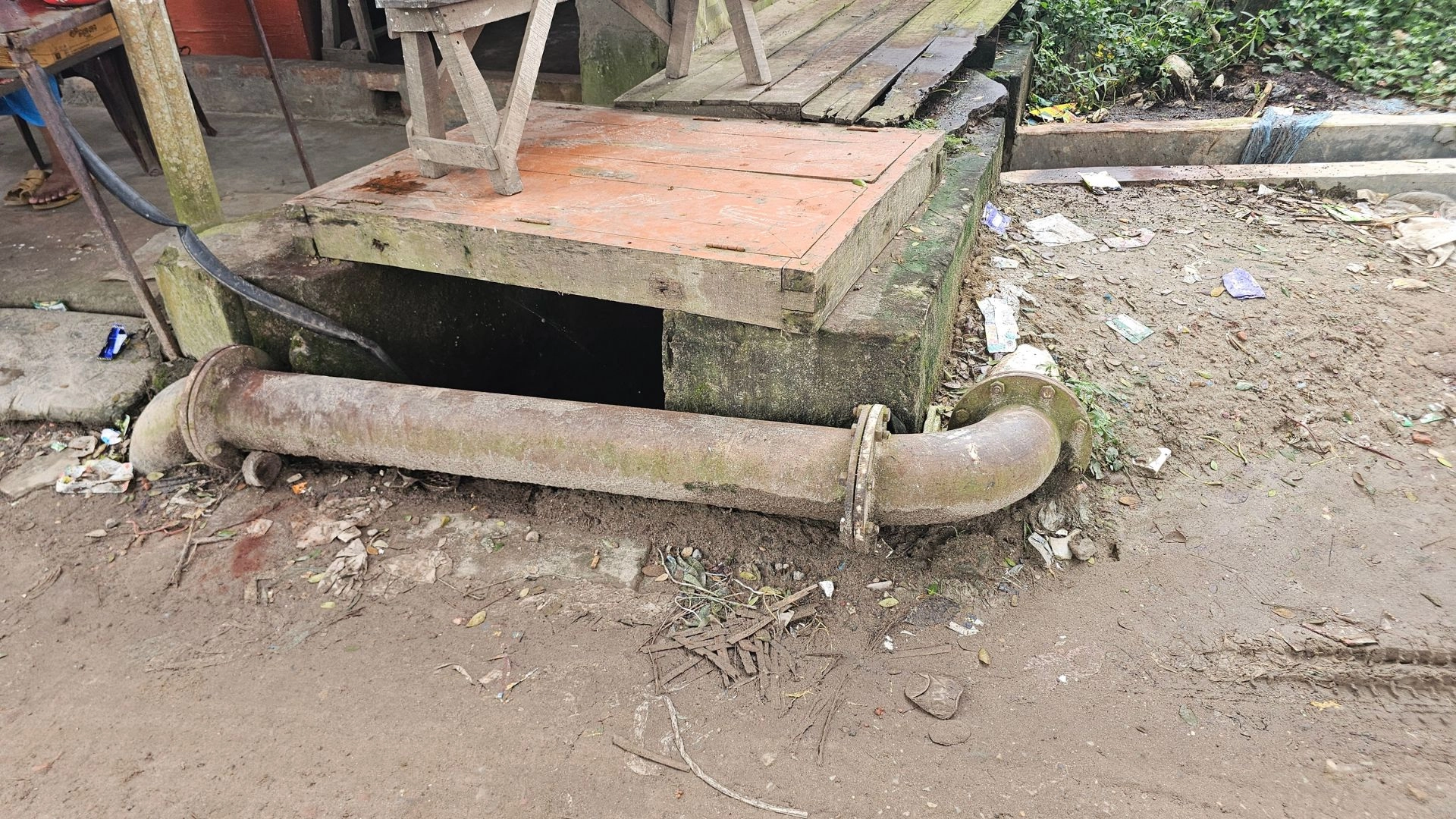 মাটির নিচে নষ্ট হচ্ছে ২৪ কোটির প্রকল্প