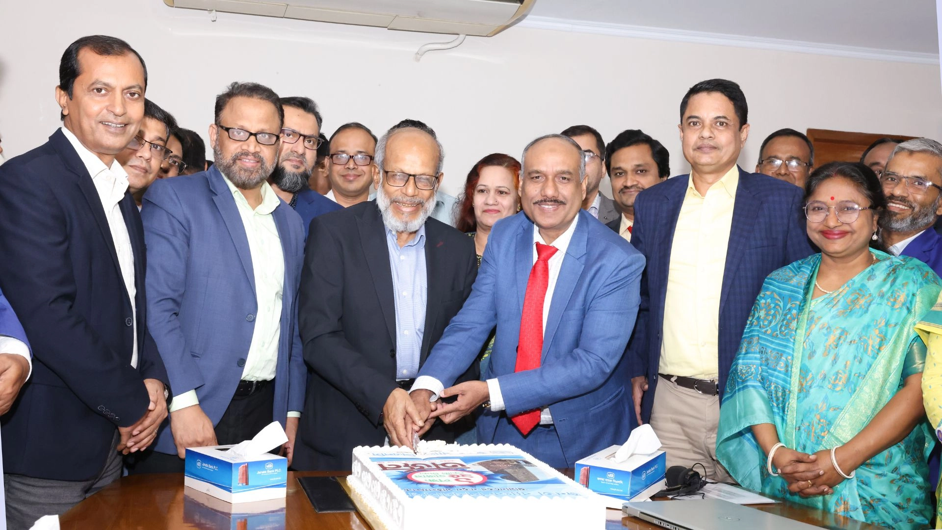 জনতা ব্যাংকের ১ লাখ ২৫ হাজার কোটি টাকা ডিপোজিটের মাইলফলক অর্জন