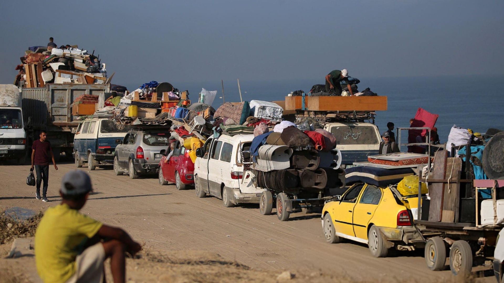 জ্বলছে গাজা শহর, নিরাপদ আশ্রয় নেই কোথাও!