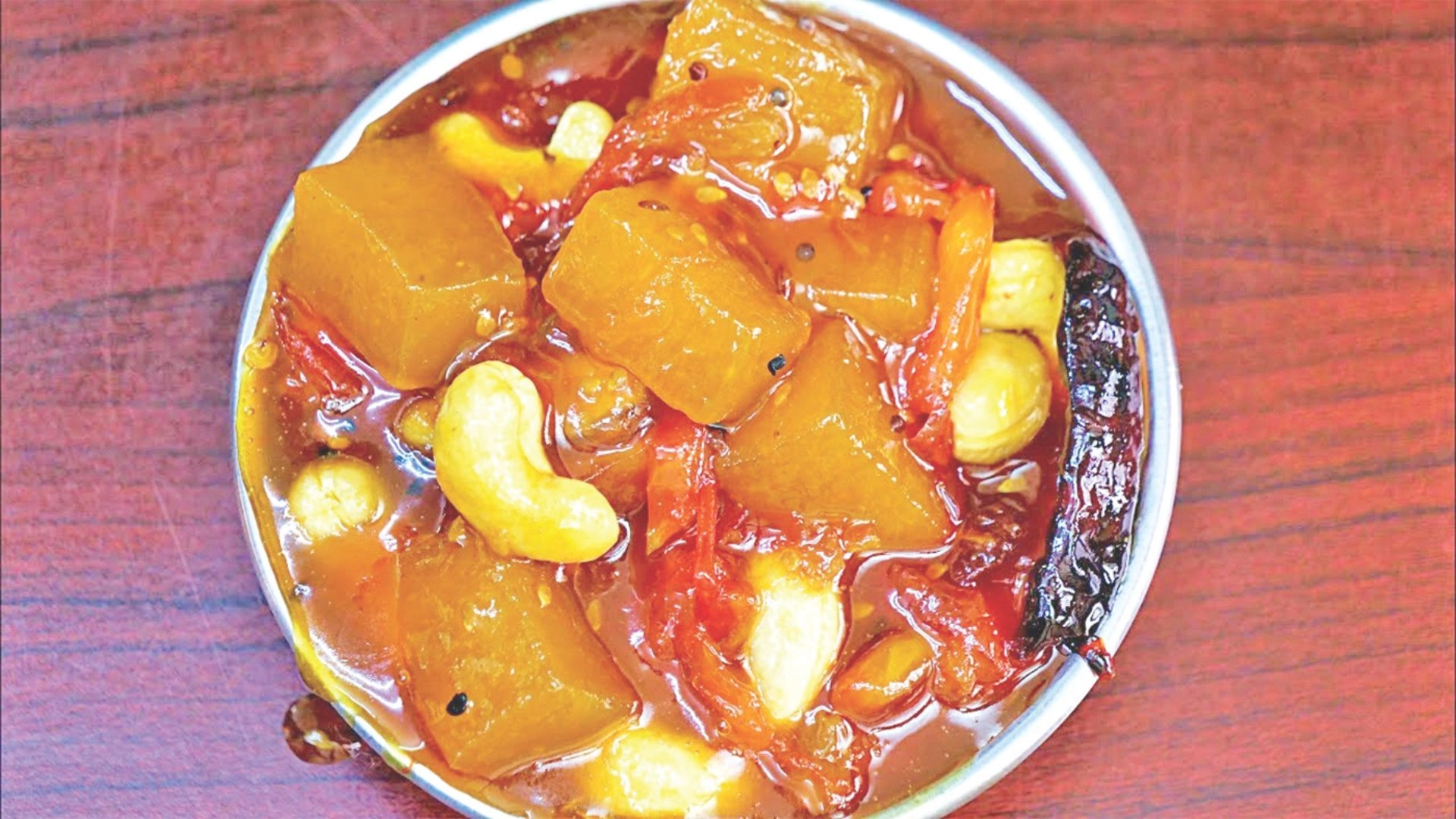 আমসত্ত্বের  চাটনি