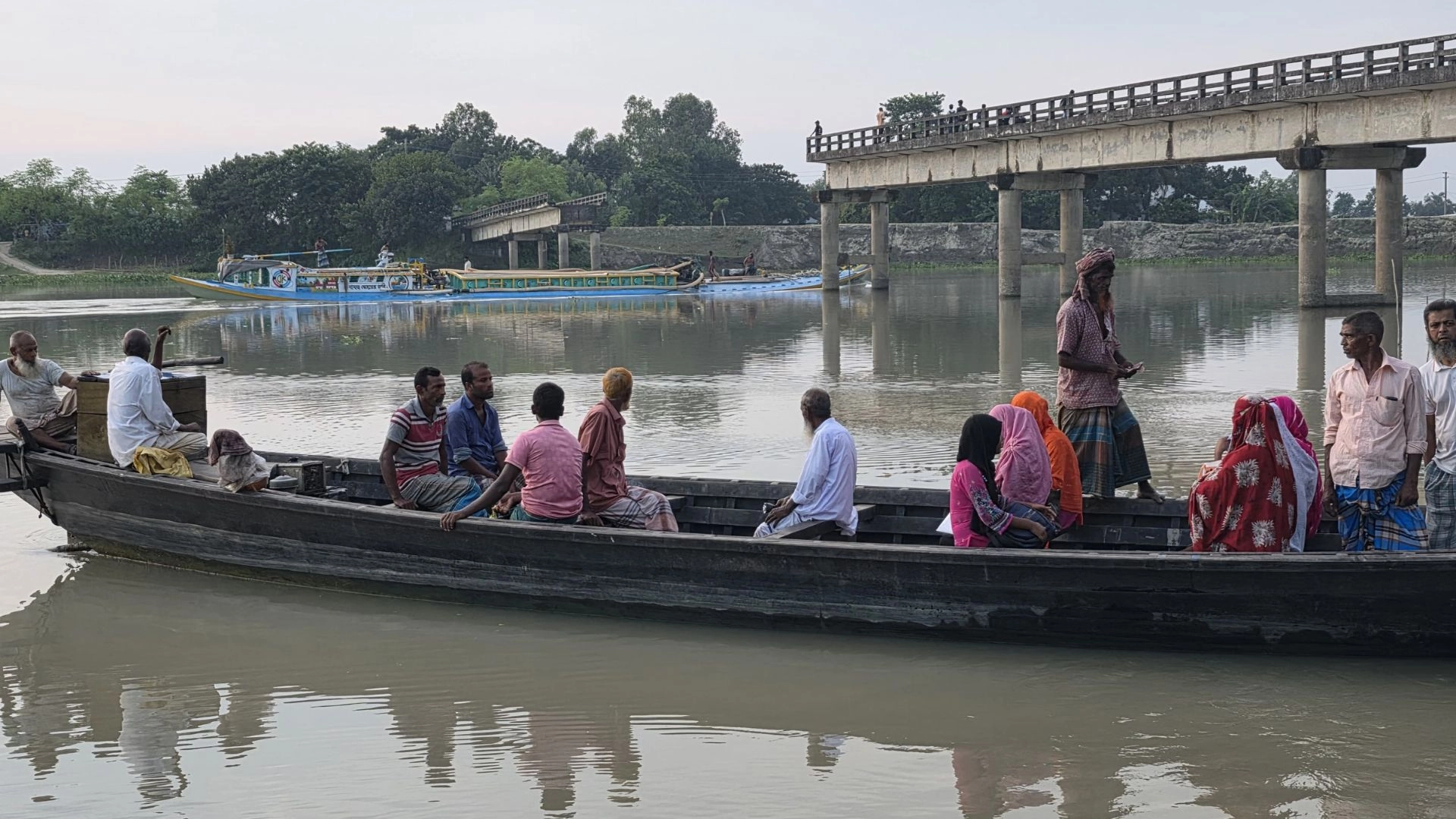 ভাঙা ব্রিজেই আটকে আছে  চরাঞ্চলের স্বপ্ন