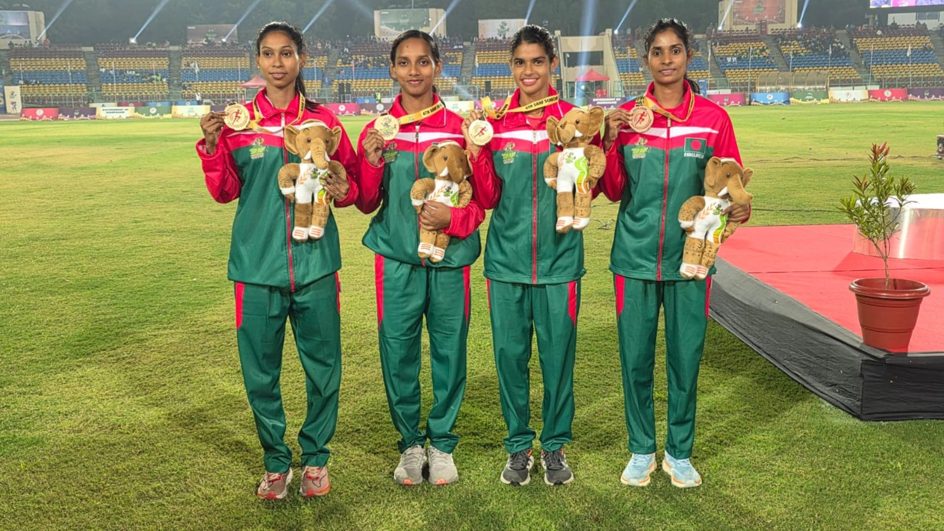সাফ অ্যাথলেটিকসে  পদক জয় মেয়েদেরও