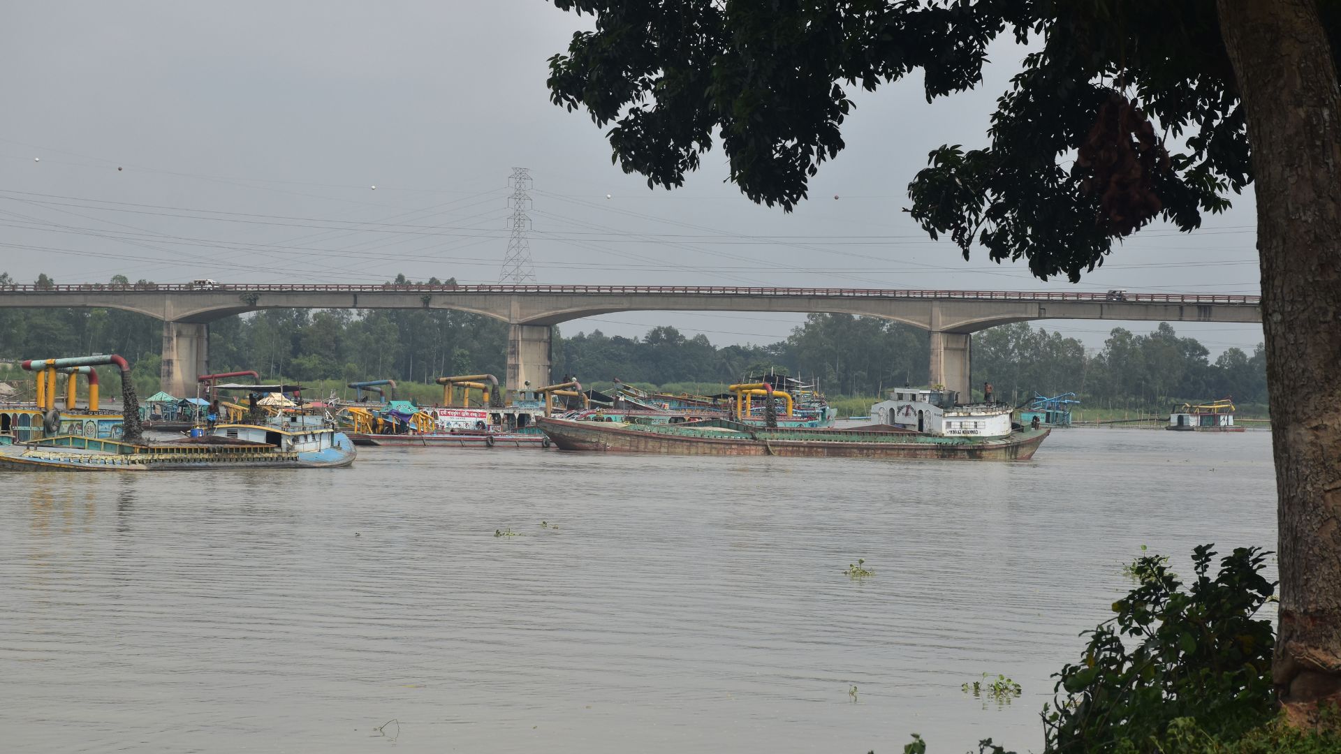 ইজারার নামে বালু লুট