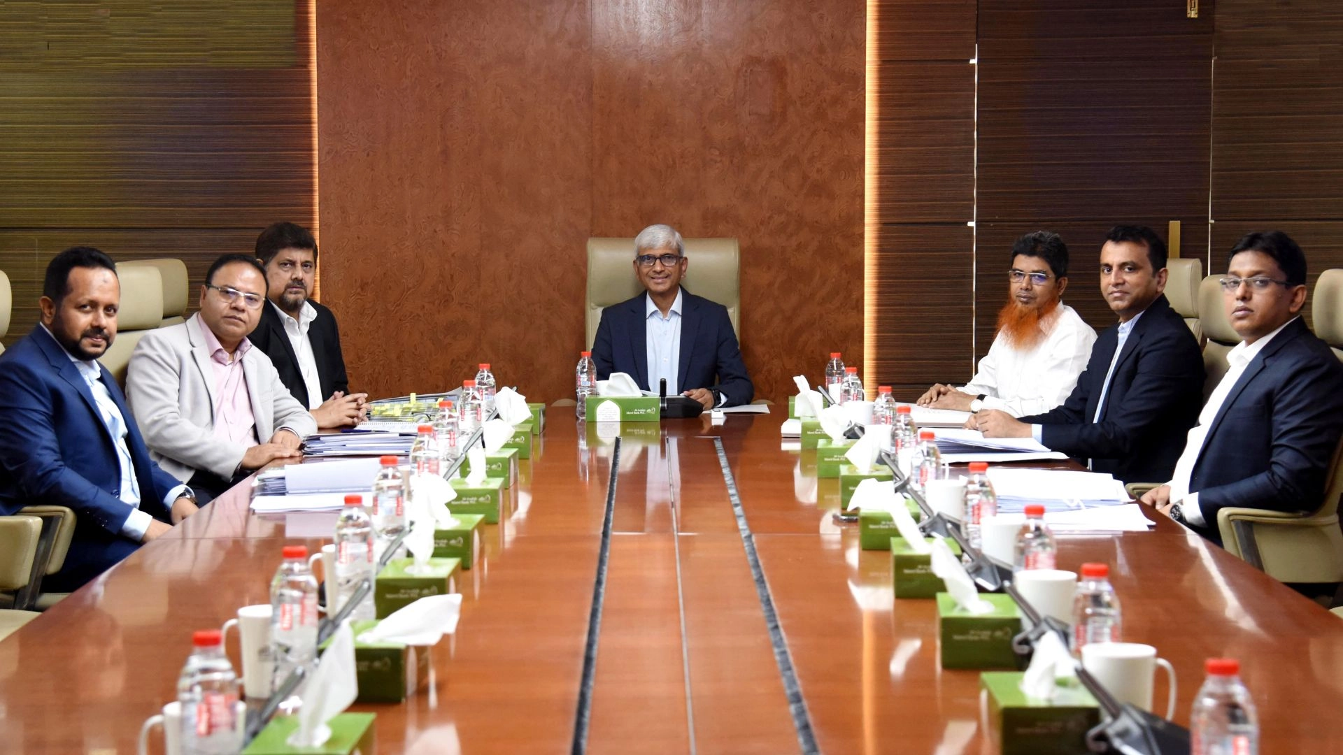 আল-আরাফাহ্ ইসলামী ব্যাংকের ৪৪৩তম পর্ষদ সভা অনুষ্ঠিত