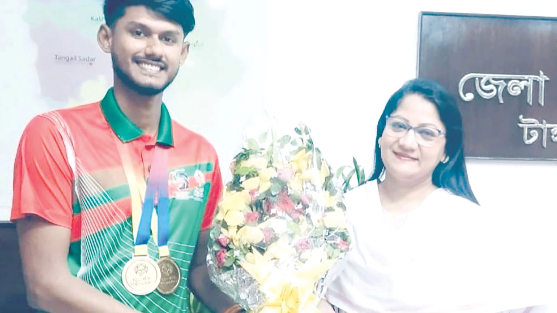 বাকপ্রতিবন্ধী স্মরণের পাশে  টাঙ্গাইলের জেলা প্রশাসক