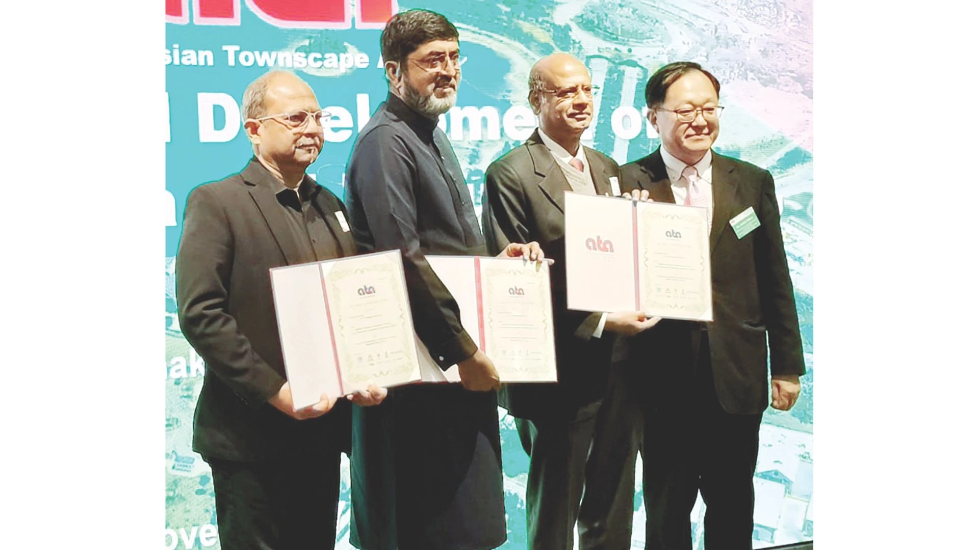 হাতিরঝিল প্রকল্পের জন্য  এশিয়ান টাউনস্কেপ  অ্যাওয়ার্ডস পেল রাজউক