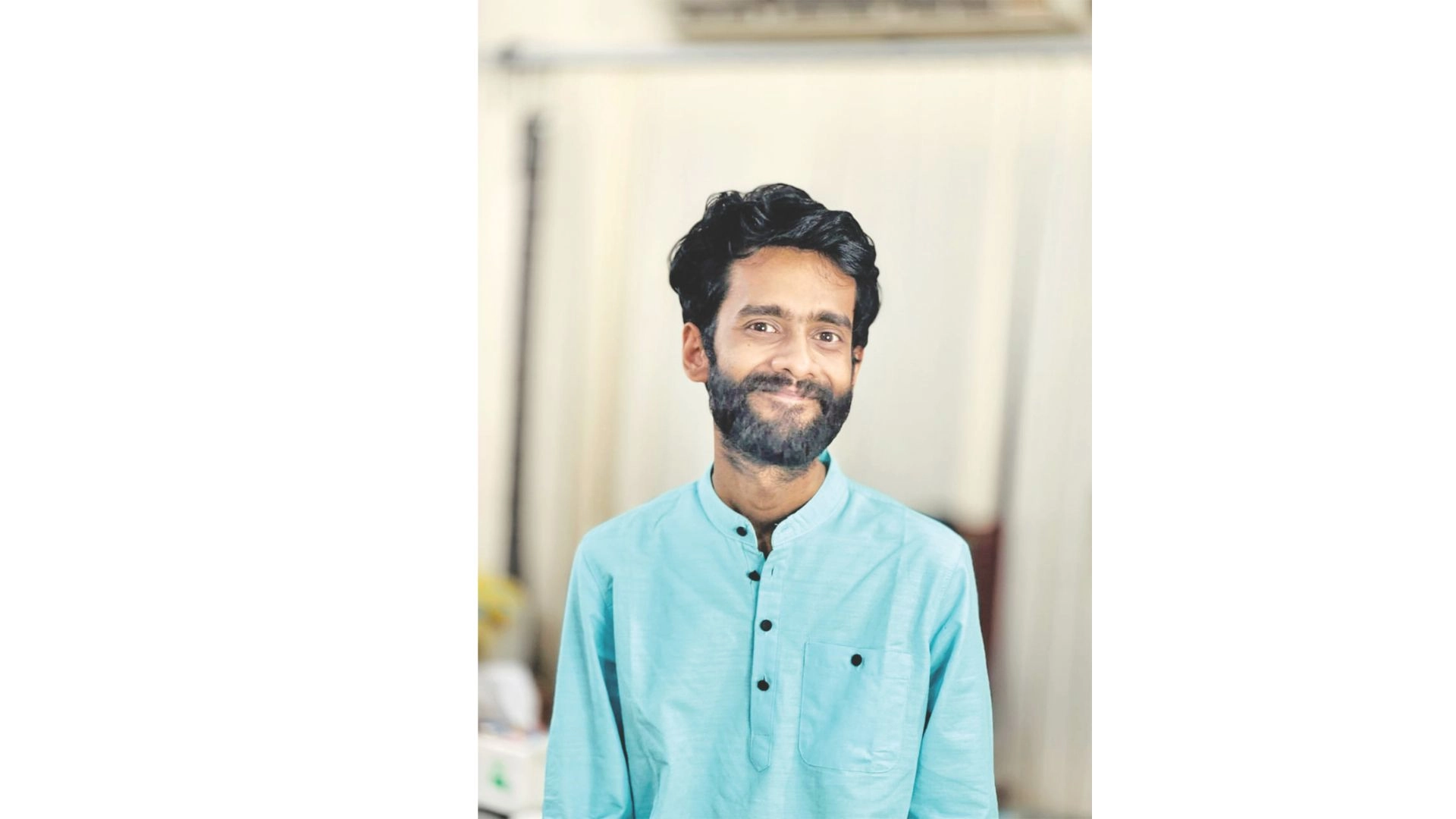 স্বপ্নীল চক্রবর্ত্তীর পঞ্চম কাব্যগ্রন্থ 