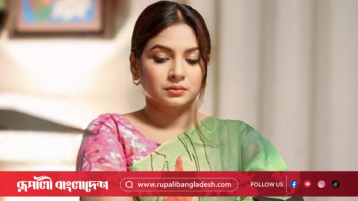 ফের এনসিপিকে নিয়ে নীলা ইসরাফিলের পোস্ট