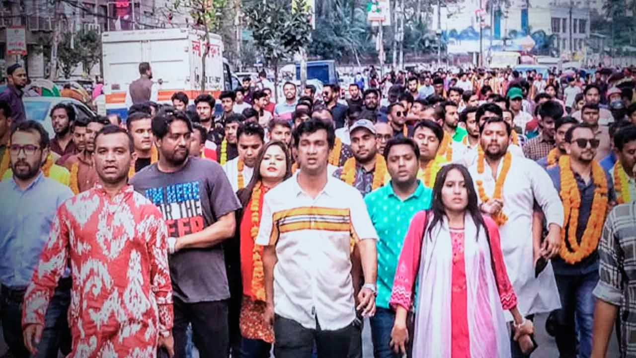 রাজধানীতে কারামুক্ত নেতাদের নিয়ে ছাত্রদলের বিক্ষোভ