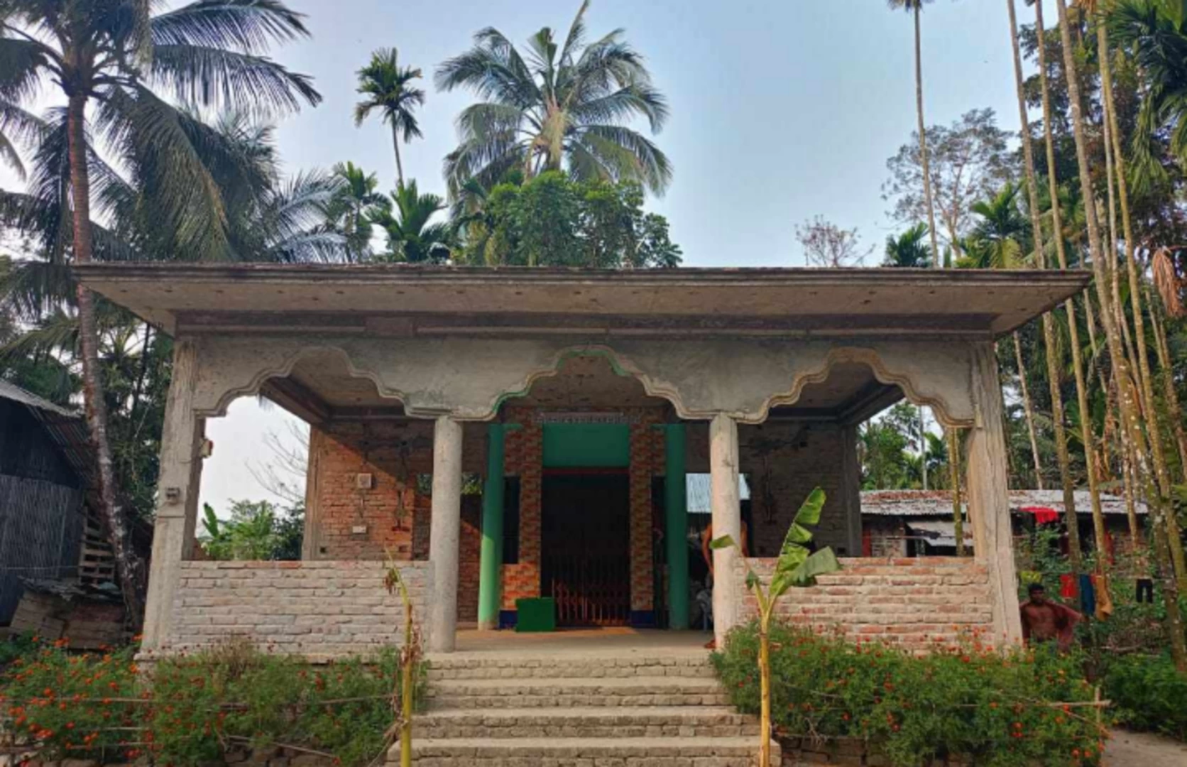 মন্দিরের পূজার সামগ্রি চুরি, নিন্দা পূজা উদযাপন পরিষদের