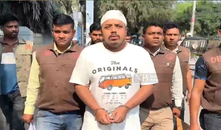 মেডিকেল ছাত্রকে গুলি করা সেই শিক্ষক বরখাস্ত