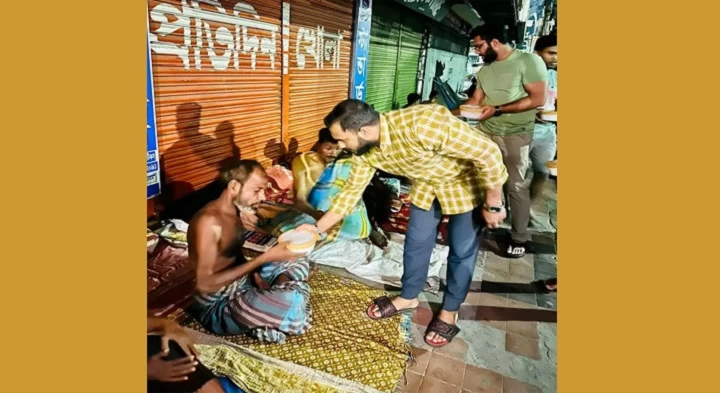 রাজধানীতে ছিন্নমূল মানুষের মাঝে জ্যোতির সেহেরি বিতরণ
